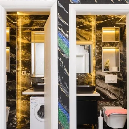 In Okrug Gornji With Sea View, Balcony, Air Conditioning, Wifi 5134-3 شقة تروغير