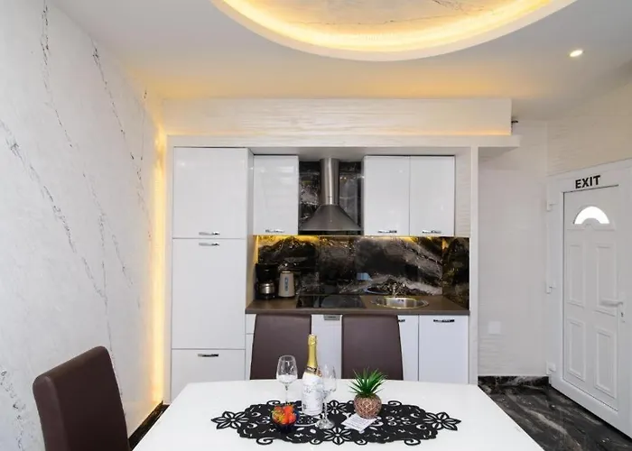 In Okrug Gornji With Sea View, Balcony, Air Conditioning, Wifi 5134-3 * Trogir