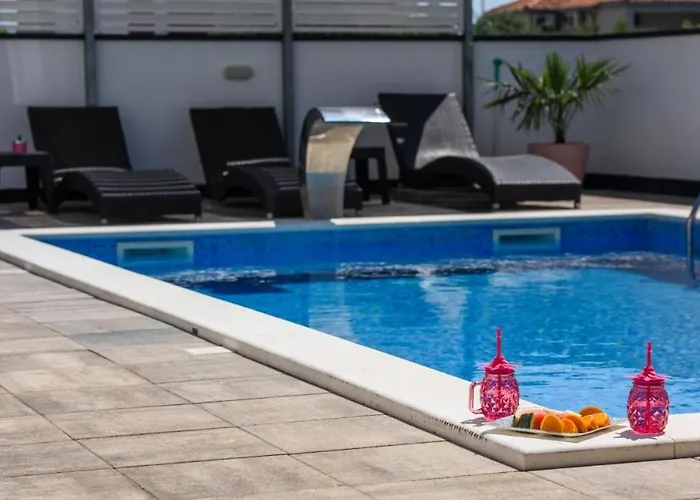 In Okrug Gornji With Sea View, Balcony, Air Conditioning, Wifi 5134-3 Apartment Trogir