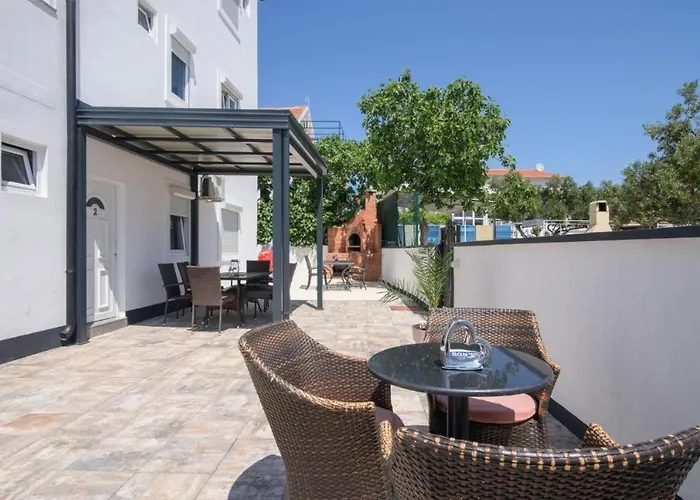 In Okrug Gornji With Sea View, Balcony, Air Conditioning, Wifi 5134-3 *